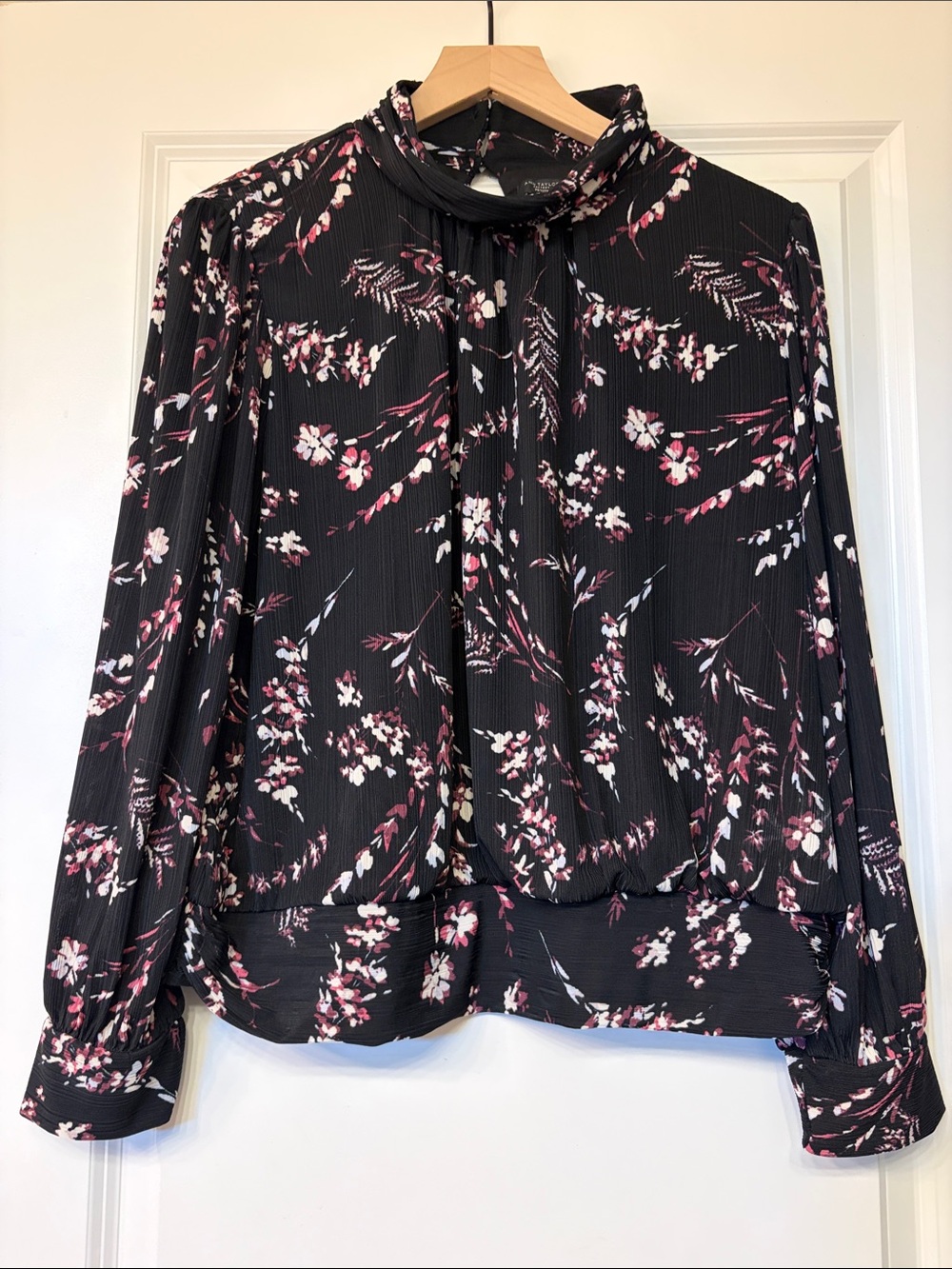 Ann Taylor Black Floral Tie-Neck Blouse with Pink and White Accents